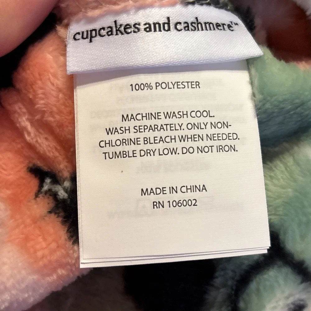 Cupcakes and Cashmere 2025 Halloween Throw Blanket Velour 60x70 Oversized NWT